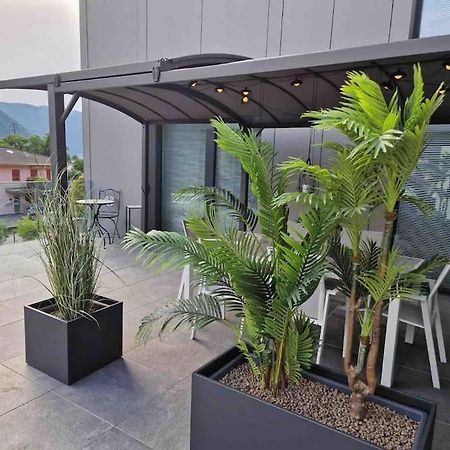 Labpark Terrace Apartment Melano Bagian luar foto